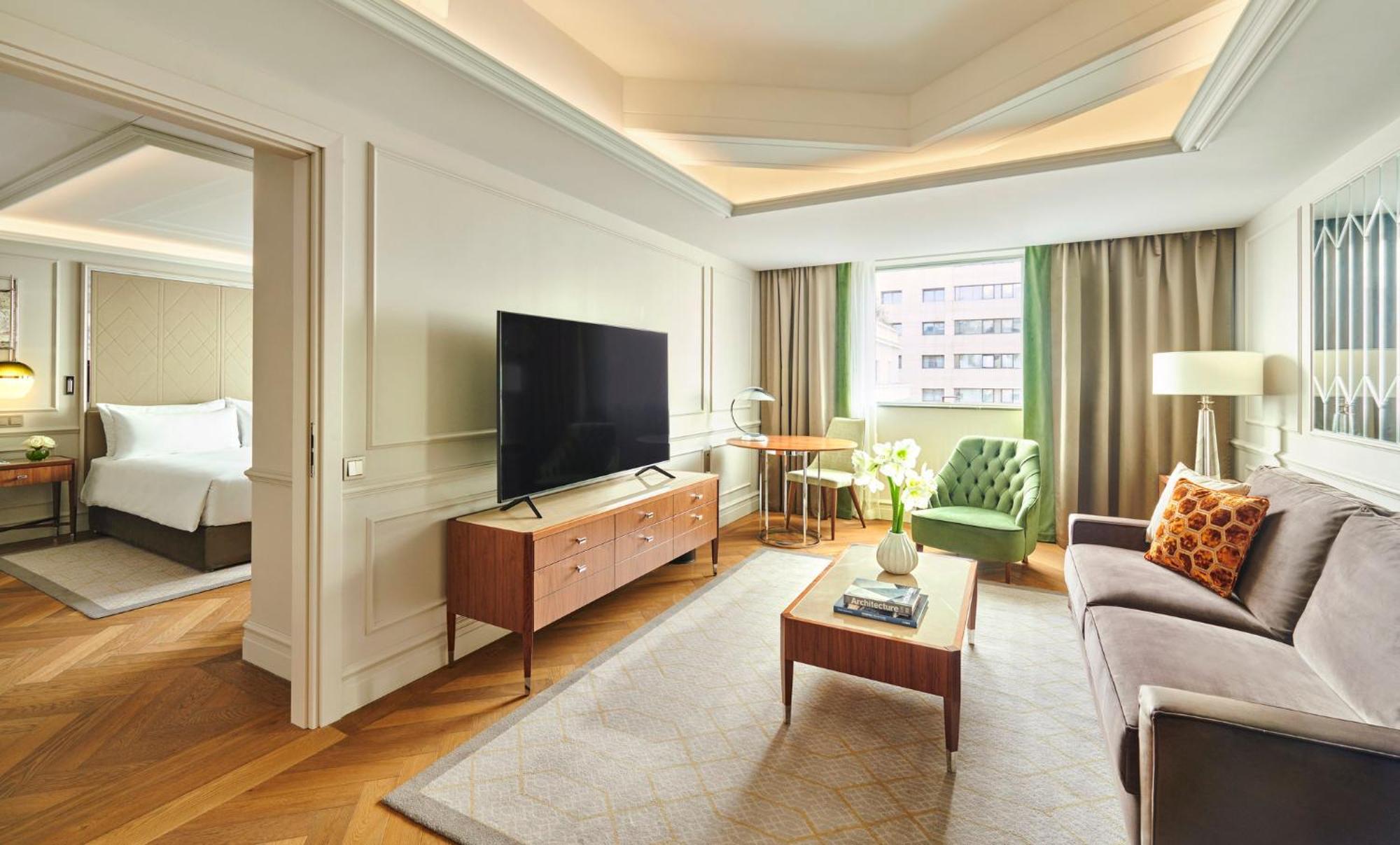 Intercontinental Athenee Palace Bucharest, An Ihg Hotel Exterior foto A suite at The Hari