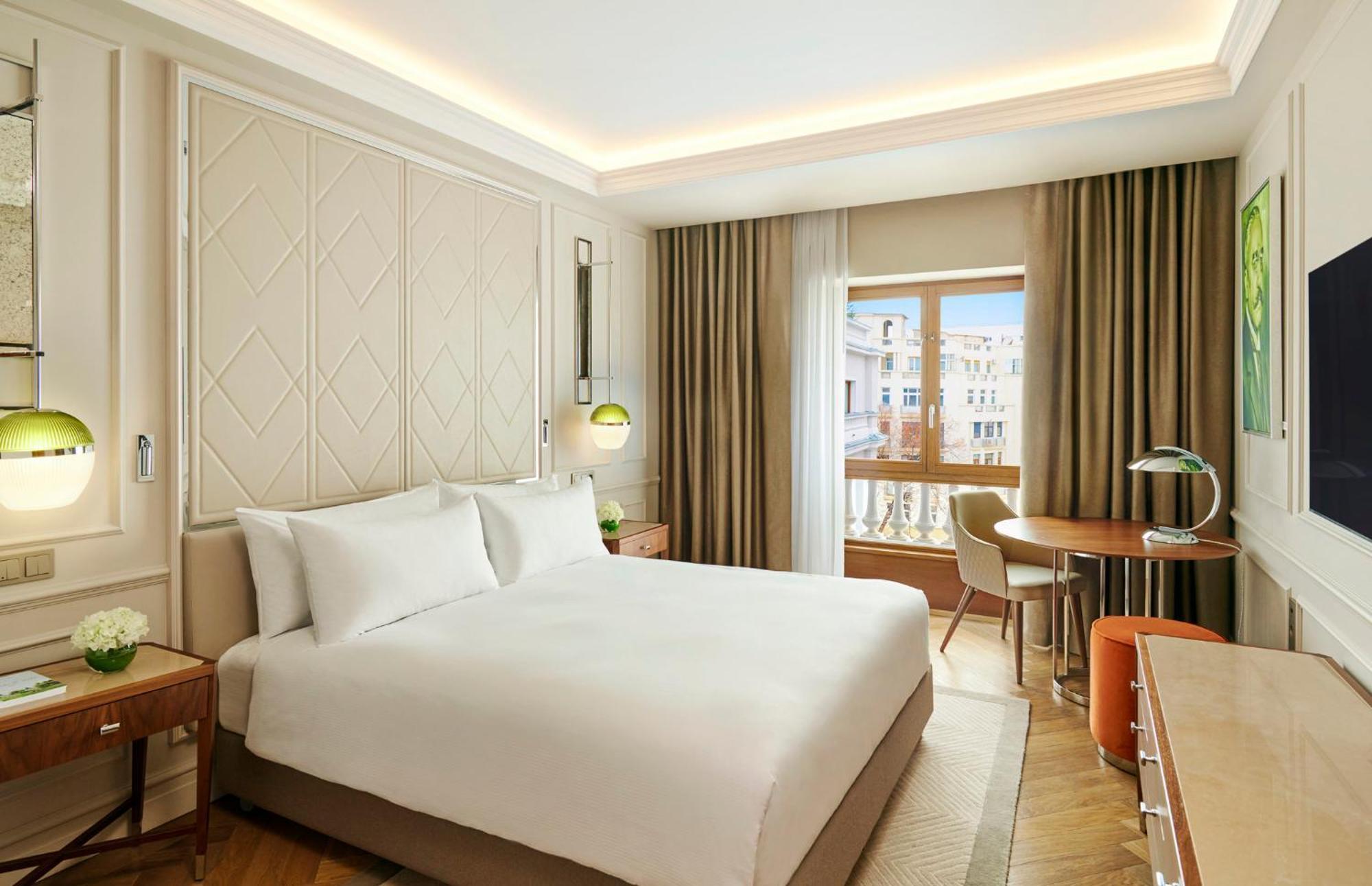 Intercontinental Athenee Palace Bucharest, An Ihg Hotel Exterior foto